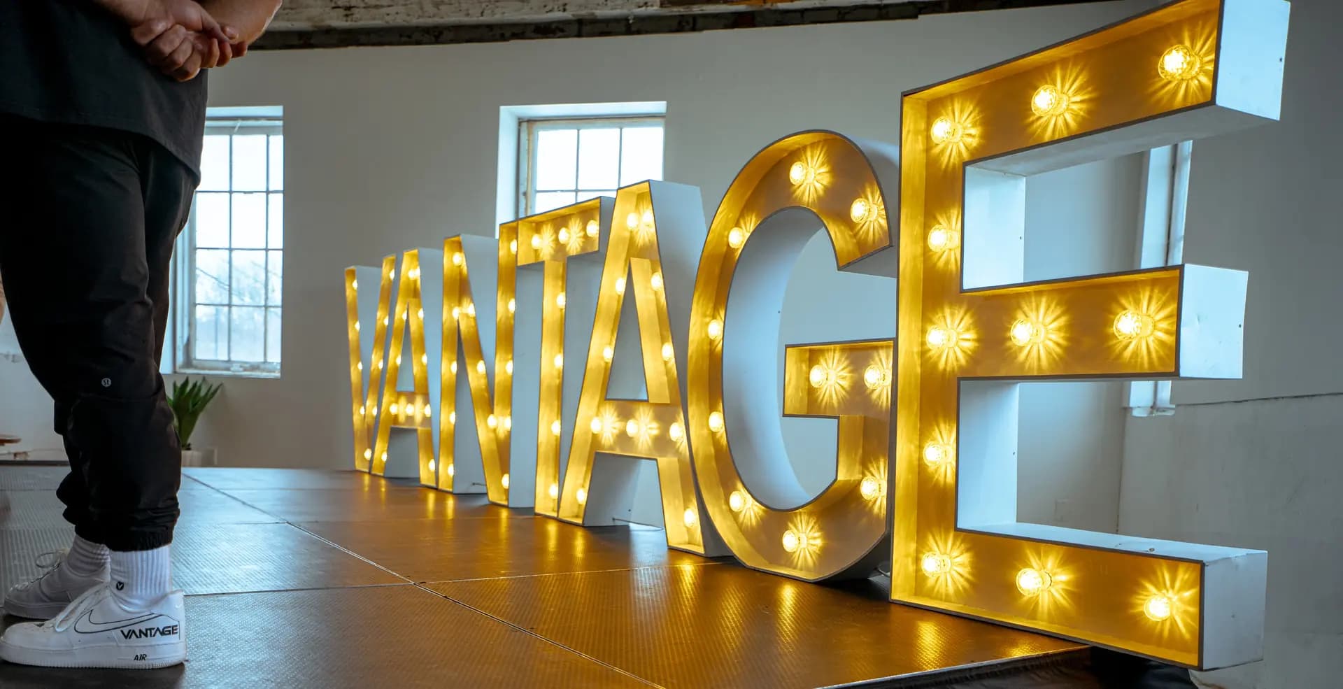 Célébration du voyage des meilleurs performeurs dans une destination tropicale